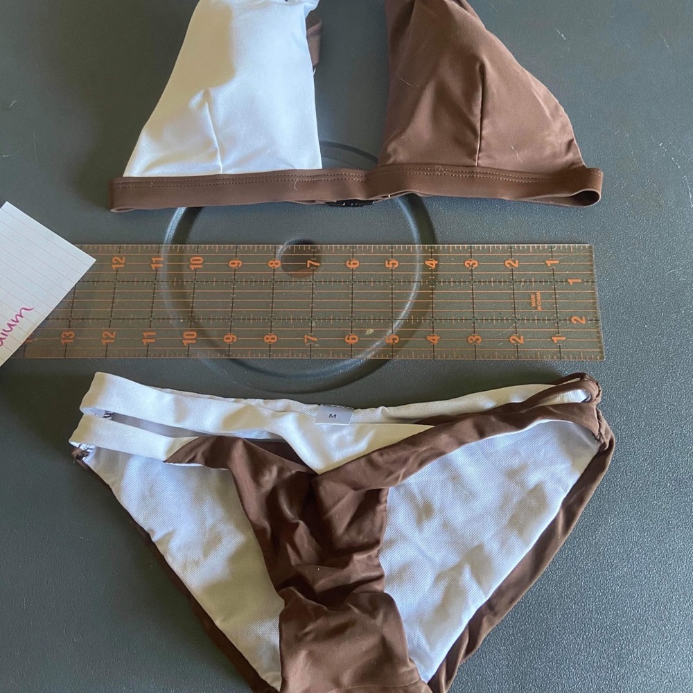NWOT Cute brown and white color block Bikini